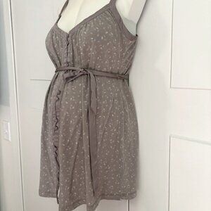 GAP maternity top
